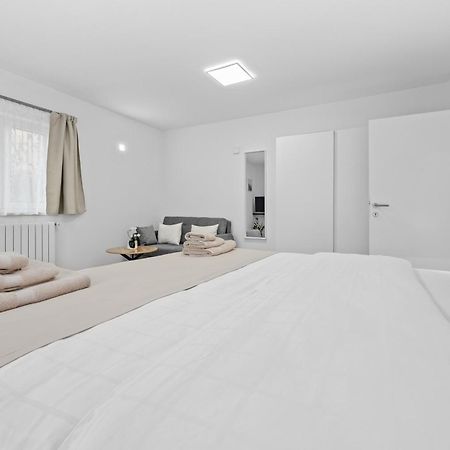 Apartment Anakatarina Porec Exterior photo