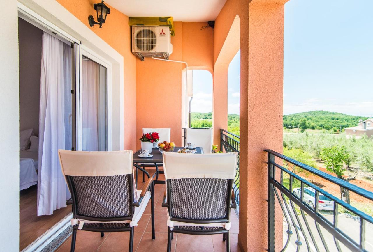 Apartment Anakatarina Porec Exterior photo